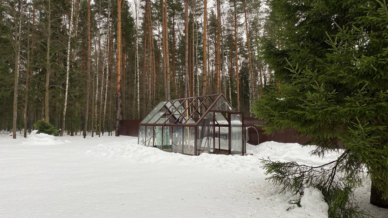 Английская теплица под стекло из алюминия