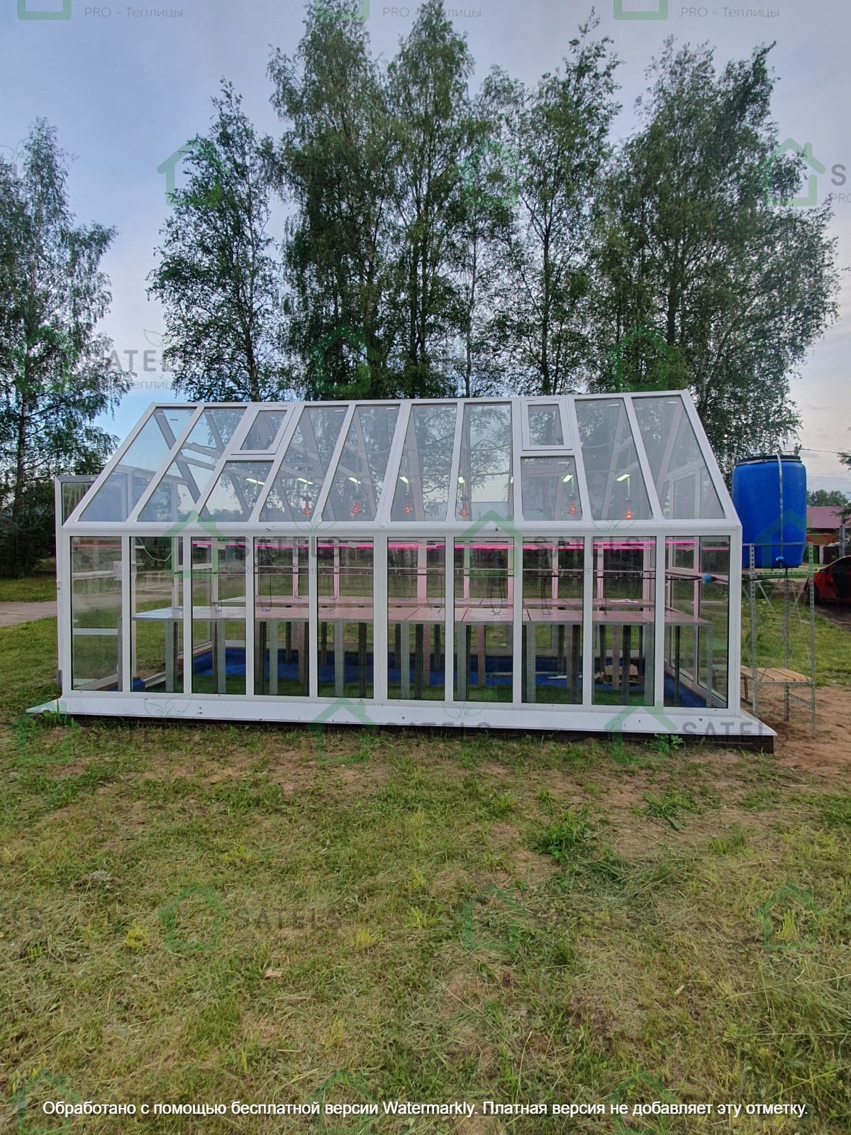 Теплица под стекло парник сателс групп
