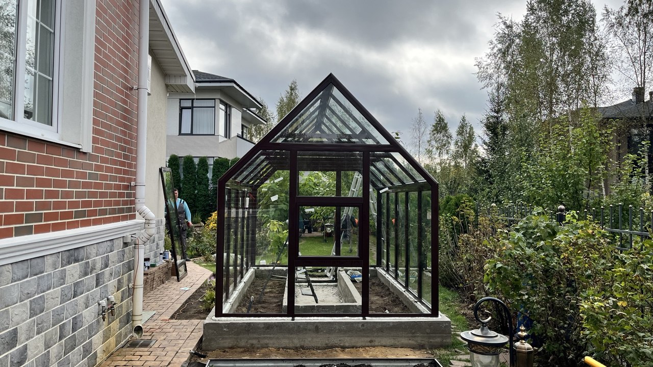 заказать английскую теплицу из стекла в Апрелевке