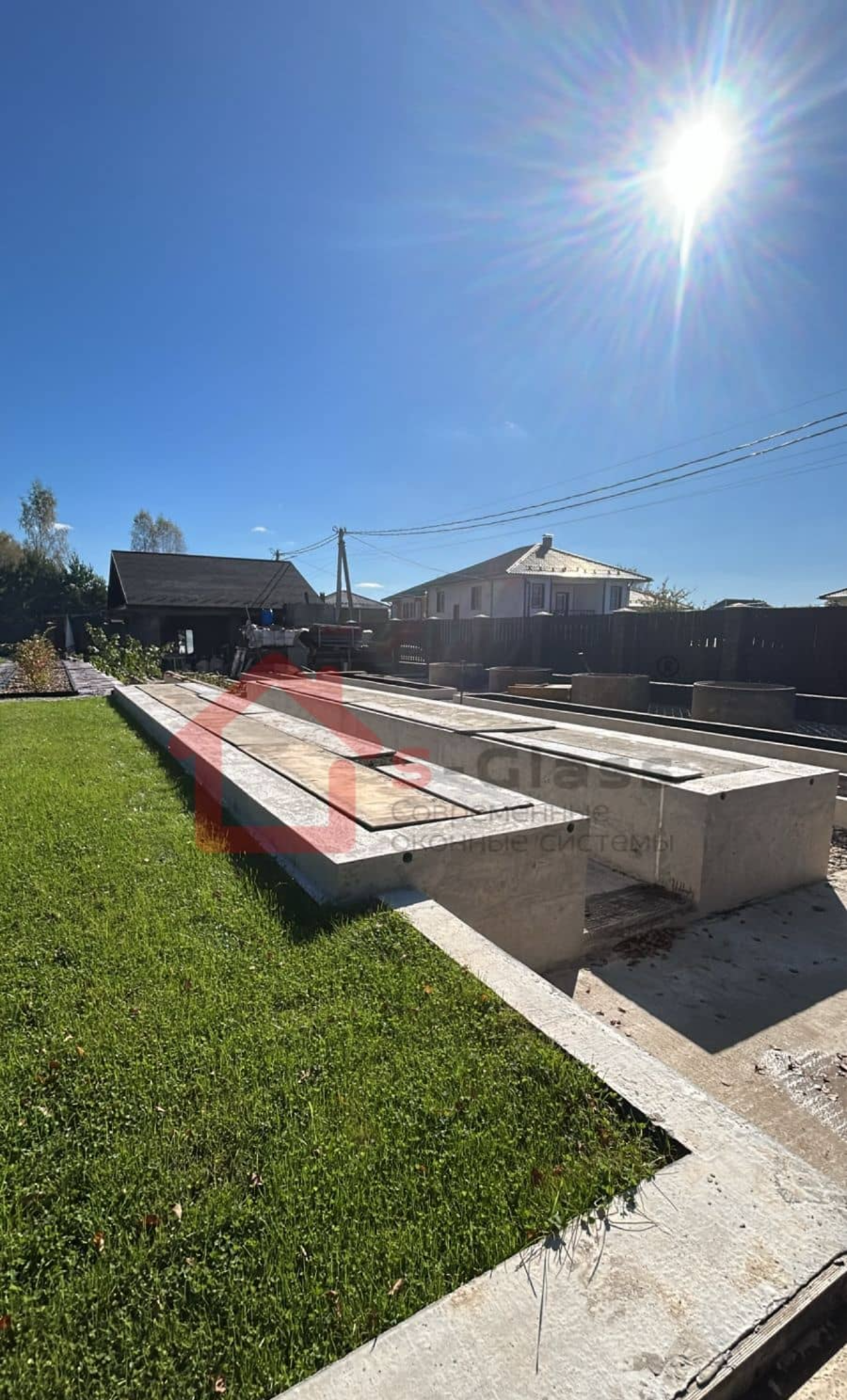 Английская стеклянная теплица в Чехове, по индивидуальным размерам 3,15 на 9,53 м.