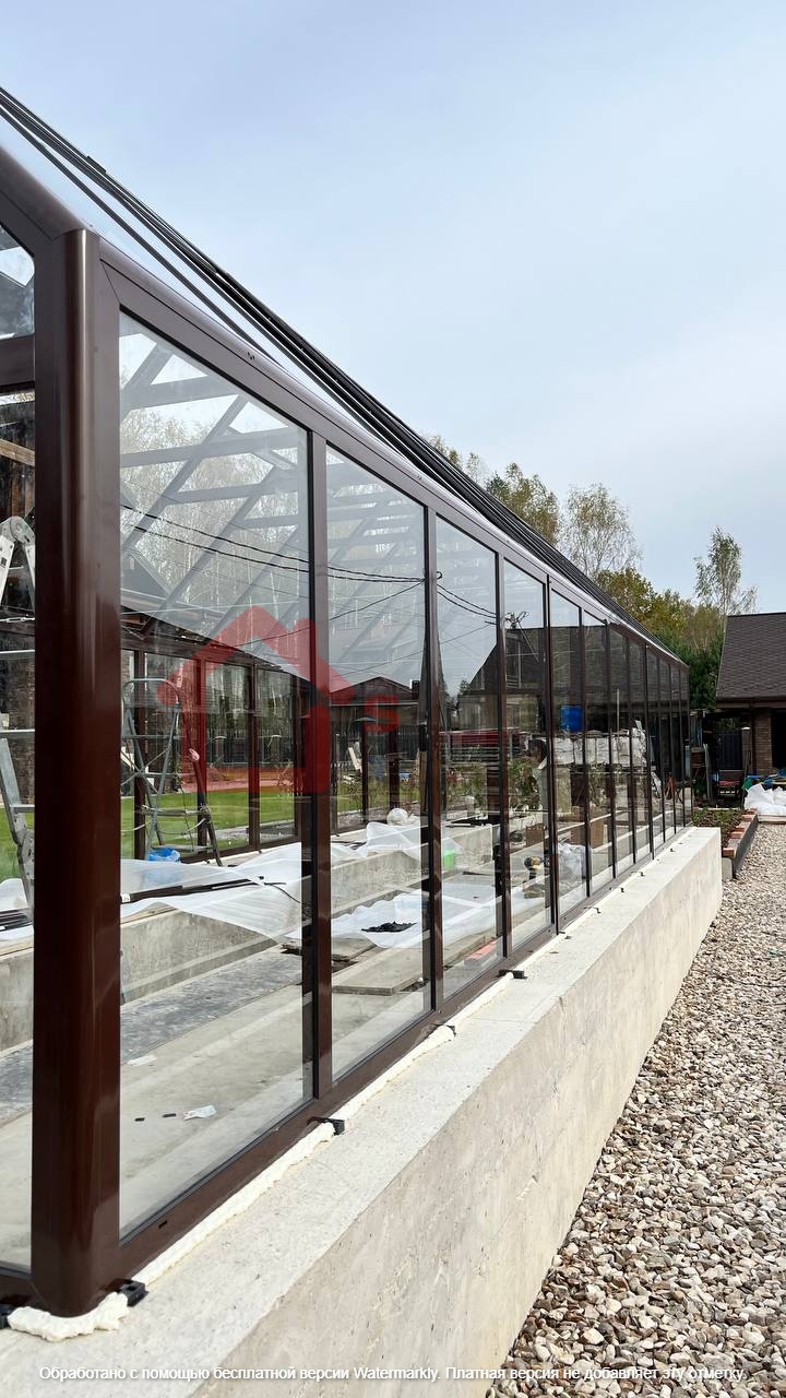 Панорамное остекление теплицы в английском стиле — алюминиевый профиль и стеклопакеты S-Glass