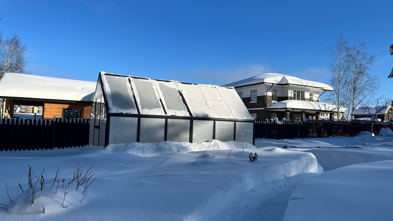 Стеклянная теплица премиум-качества в элитном поселке Субботино, Солнечногорский район.