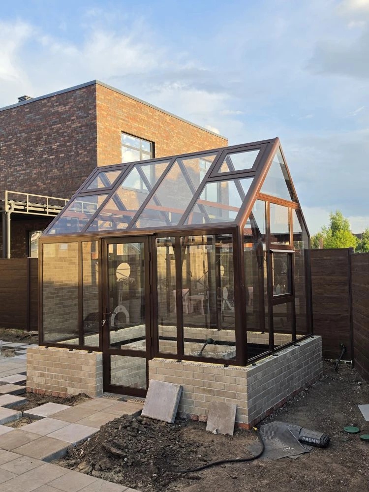Английская стеклянная теплица 3×4 S-Glass — вид спереди