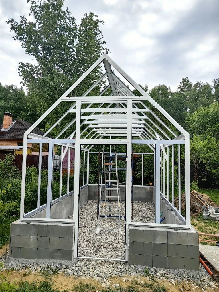Монтаж фасадной секции теплицы S-Glass 3x6 с консультацией специалиста онлайн